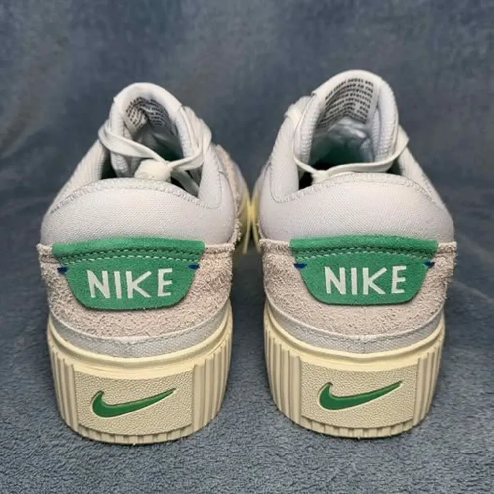 Nike *brand new